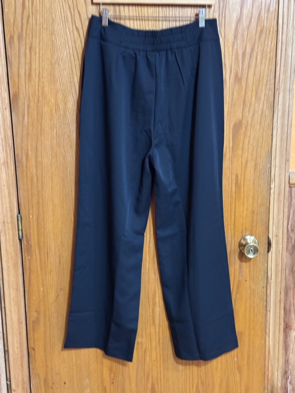 Halara Women's Black Straight-Leg Pants - Picture 9 of 9